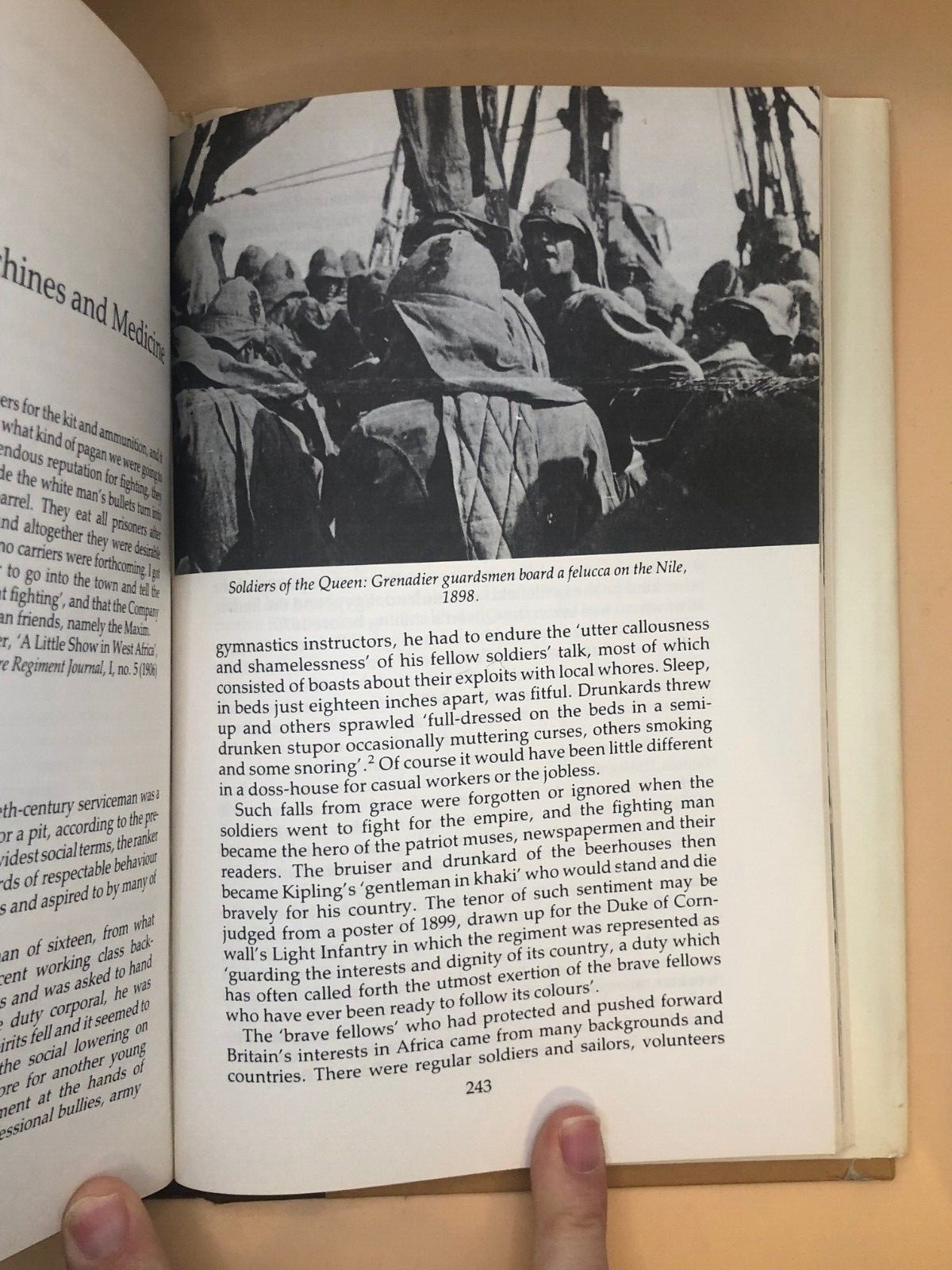 VINTAGE Savage Wars British Campaigns Africa 1870-1920 Lawrence James HISTORY HC