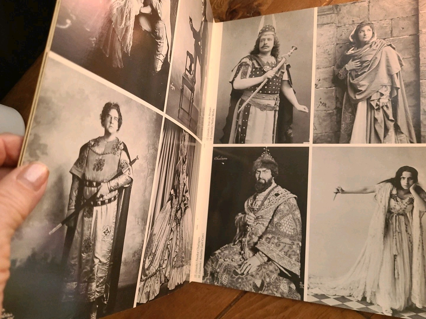 Great Opera Stars in Historic Photo Postcards: 24 Ready-to-Mail Cards New (2489)