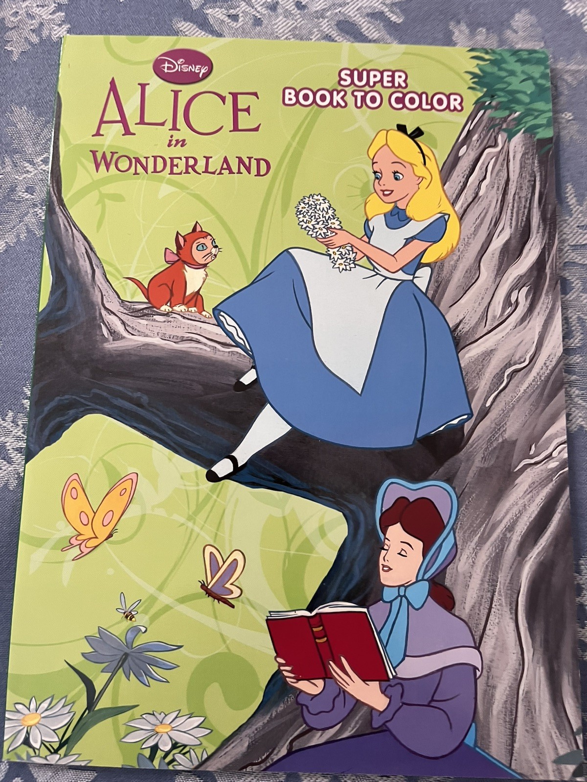 DISNEY ALICE IN WONDERLAND COLORING & ACTIVITY BOOKS (96-64 PAGES) LOT OF 10