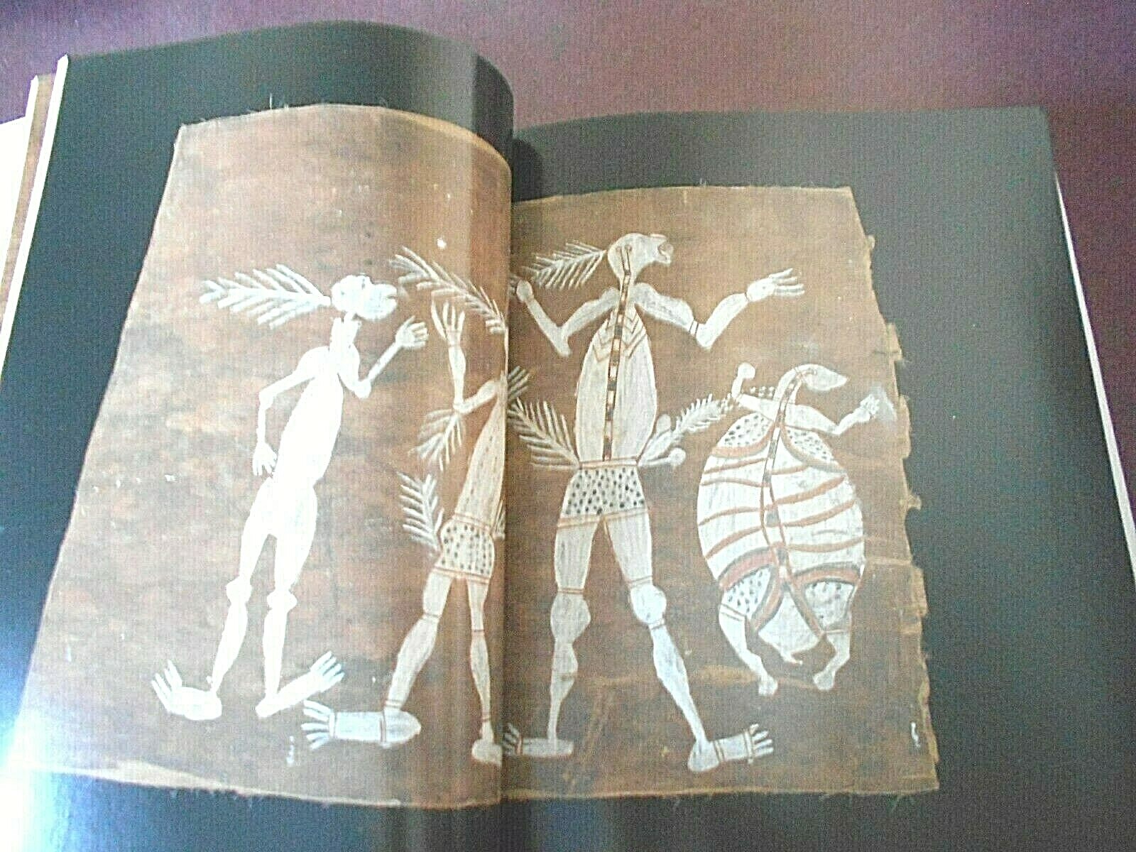 2013 Softbound Book – Old Masters Australia’s Great Bark Artists- Wally Caruana