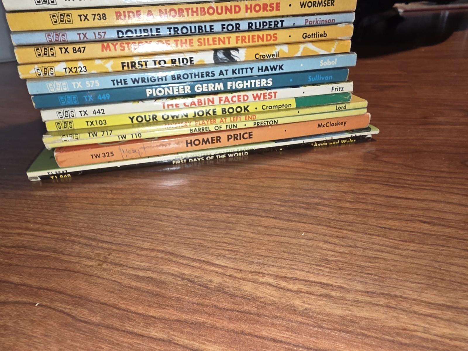 Lot of 68 Vintage Scholastic Bantam Paperback Kids Books 1960s 1970s SBS TX PB