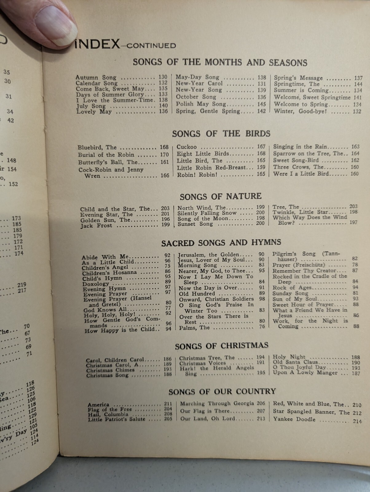 Songs the Children Love to Sing D Appleton Co 300 songs 1916 A 250318