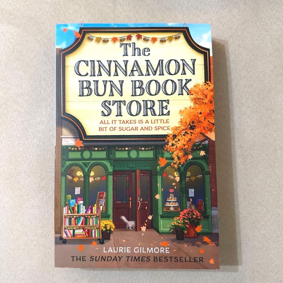 The Cinnamon Bun Book Store Laurie Gilmore Paperback 384 pages Good Condition