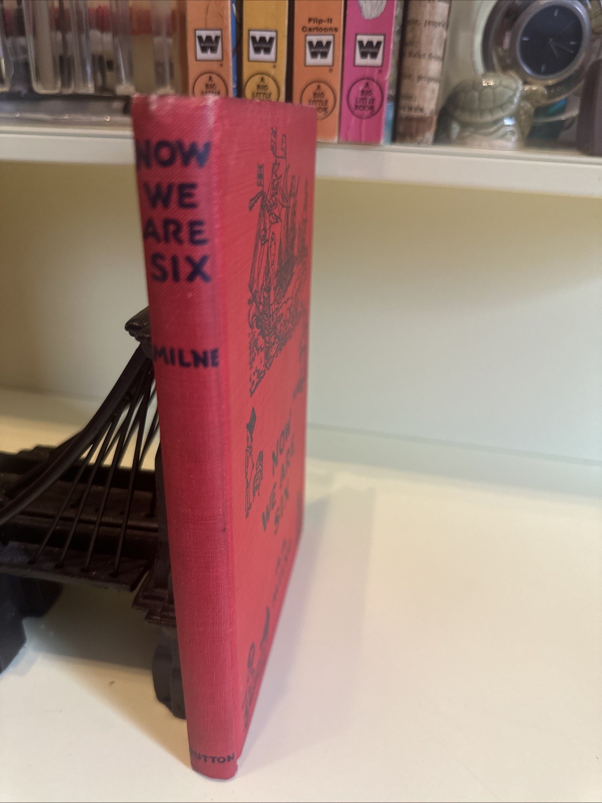1927 ANTIQUARIAN NOW WE ARE SIX A.A.MILNE HC COLLECTIBLE RED DECOR VINTAGE BOOK