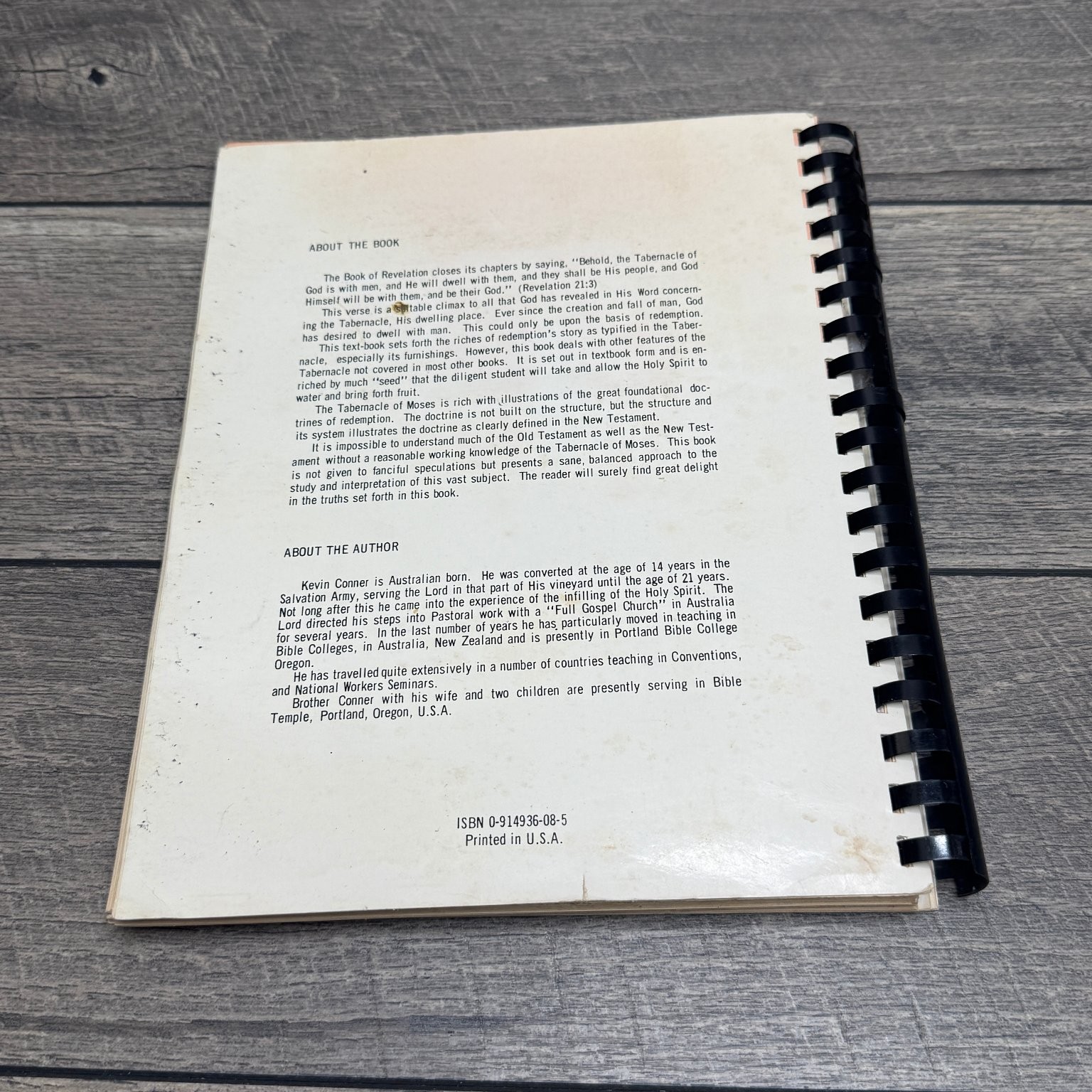 The Tabernacle of Moses Kevin J. Conner 1975 Restoration Series Bible Press