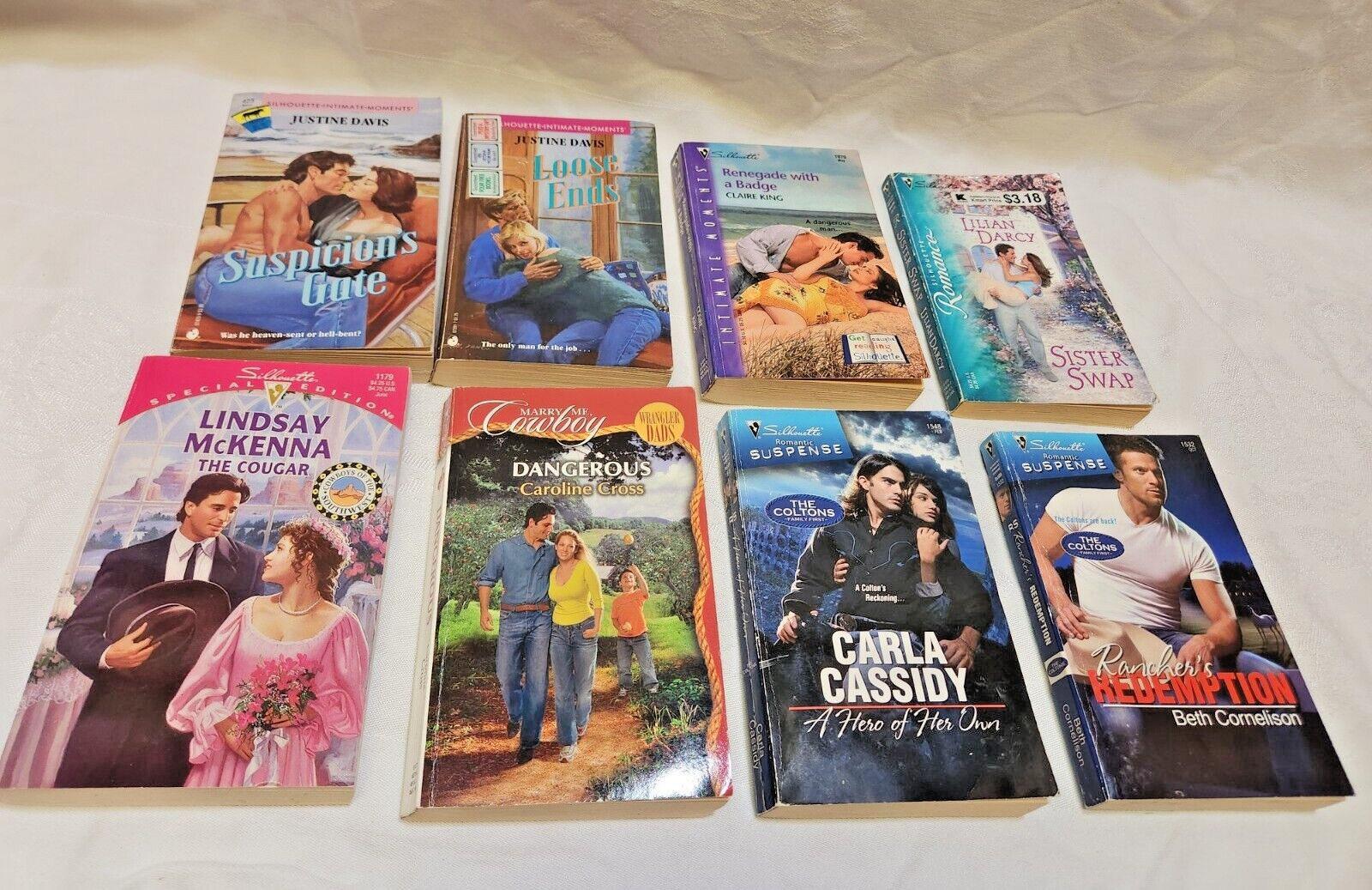 HUGE LOT OF 85 Random Harlequin Paperback Romance Novel’s Vintage 80s 90s 2010s