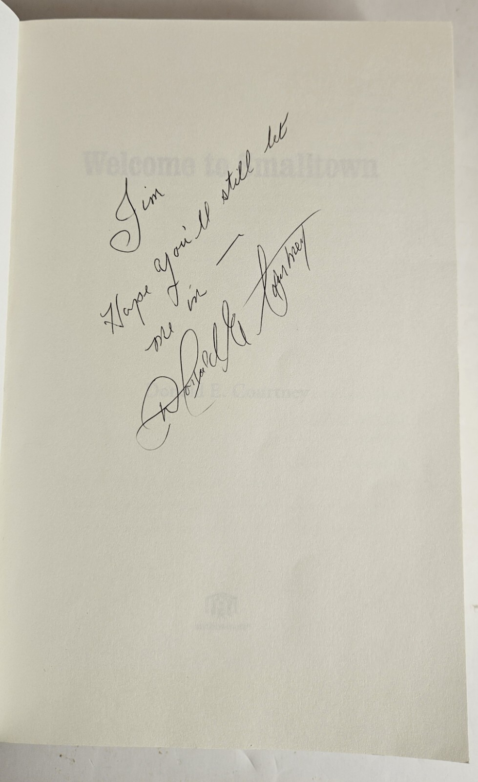 Donald E Courtney Book Lot of 5 Signed Books Fiction