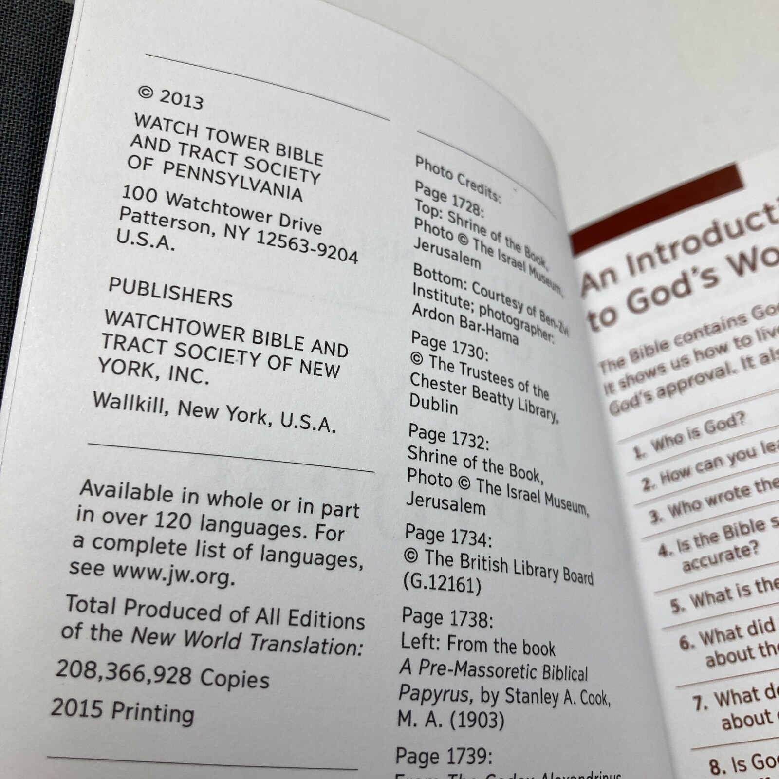 New World Translation of Holy Scriptures Bible 2015 Watchtower Grey Softcover