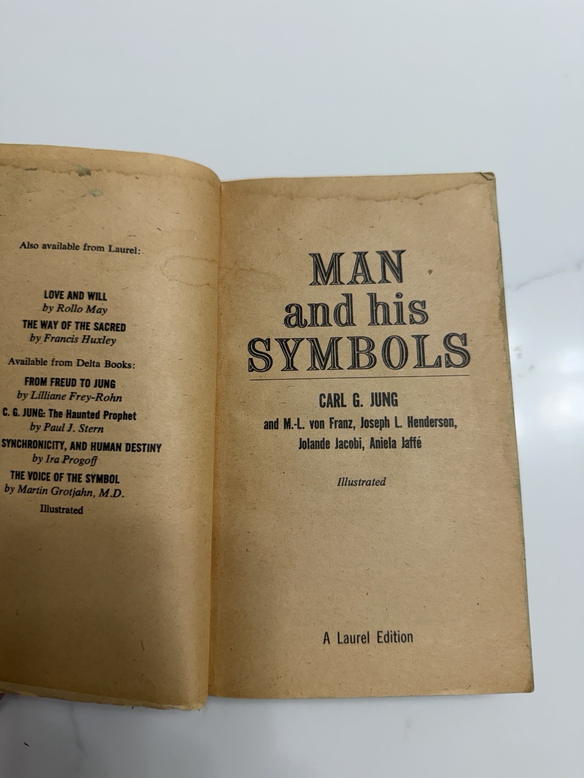 Carl G Jung Man and His Symbols Illustrated Laurel Paperback 1978 Psychology