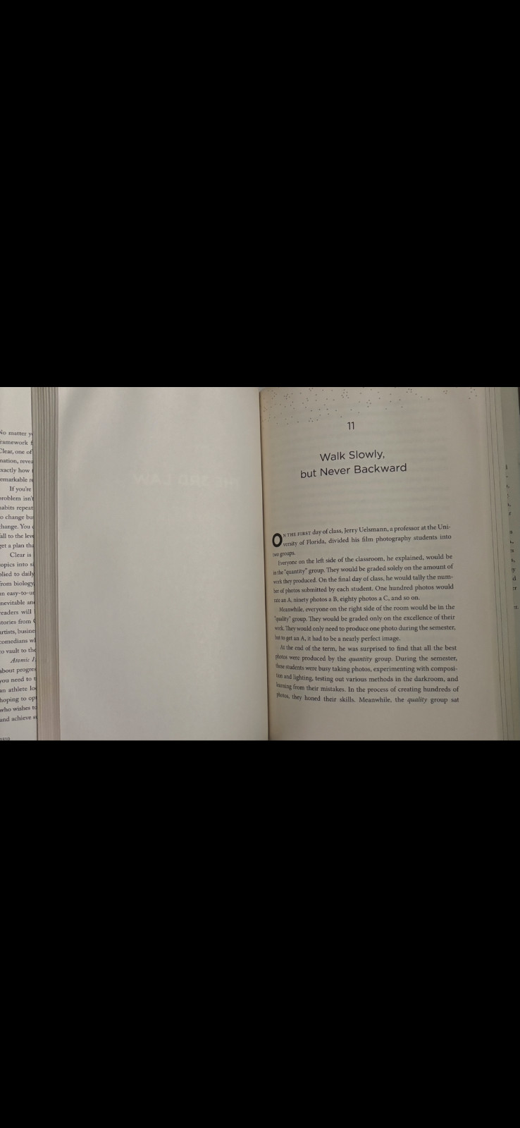 *Atomic Habits* Paperback by James Clear Build Good Habits & Break Bad Ones..