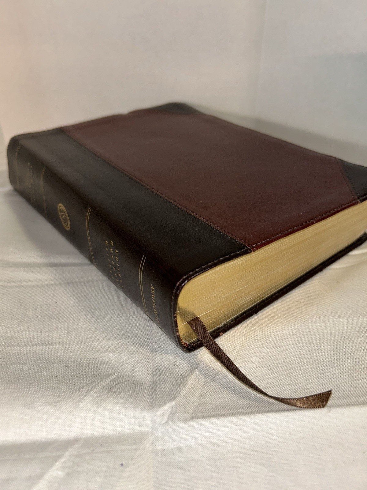 ESV John MacArthur Study Bible-Genuine Leather-Crossway-2011