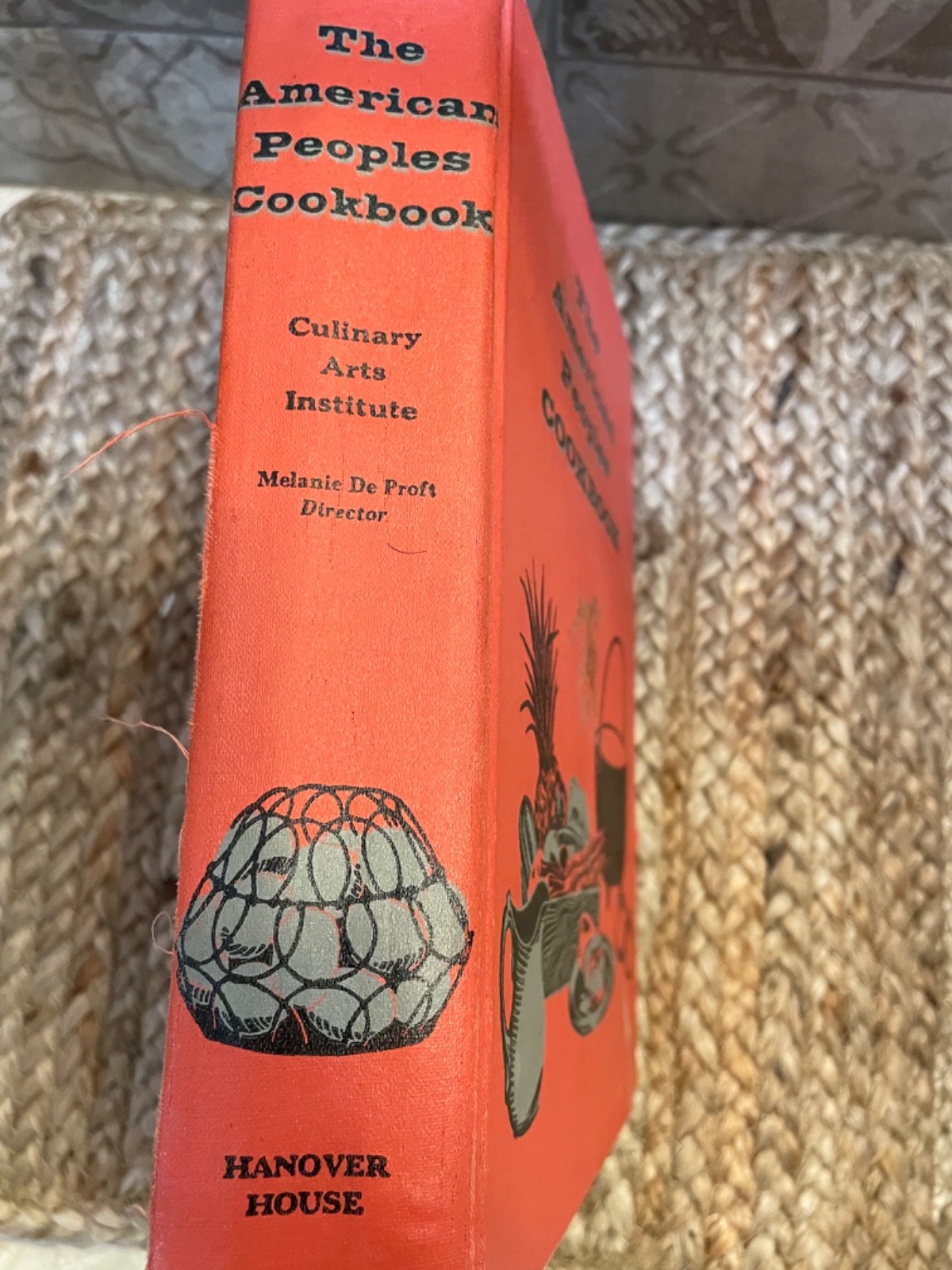 The American peoples cookbook vintage (culinary arts institute version)