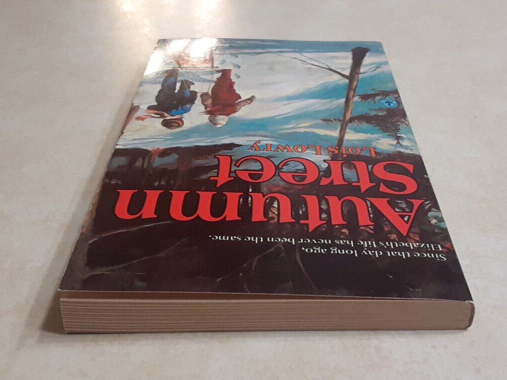 Autumn Street Lois Lowry SIGNED Autographed Vintage Paperback YA Novel 1980/1982
