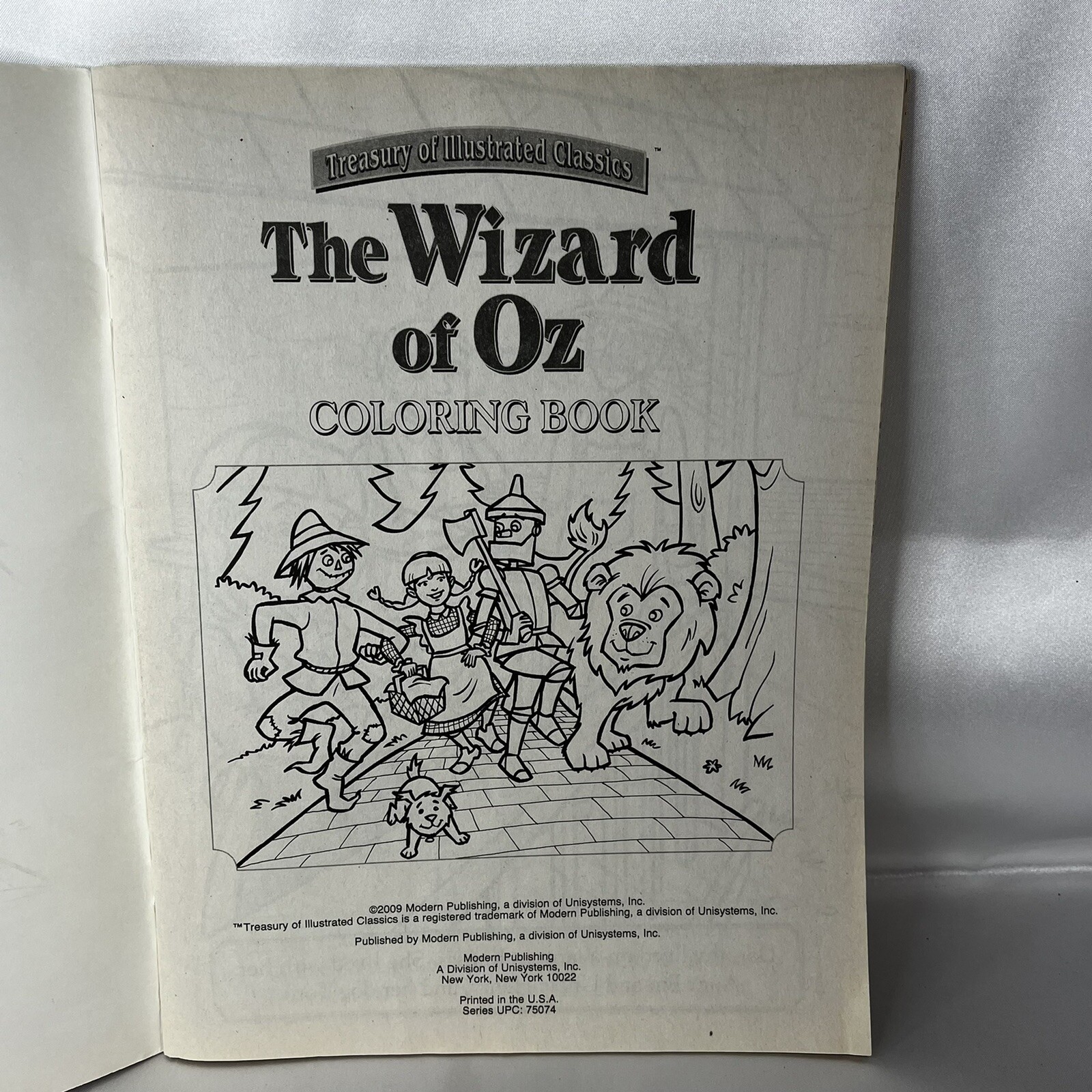The Wizard Of Oz Coloring Story Book 4 Sheets Color Stickers