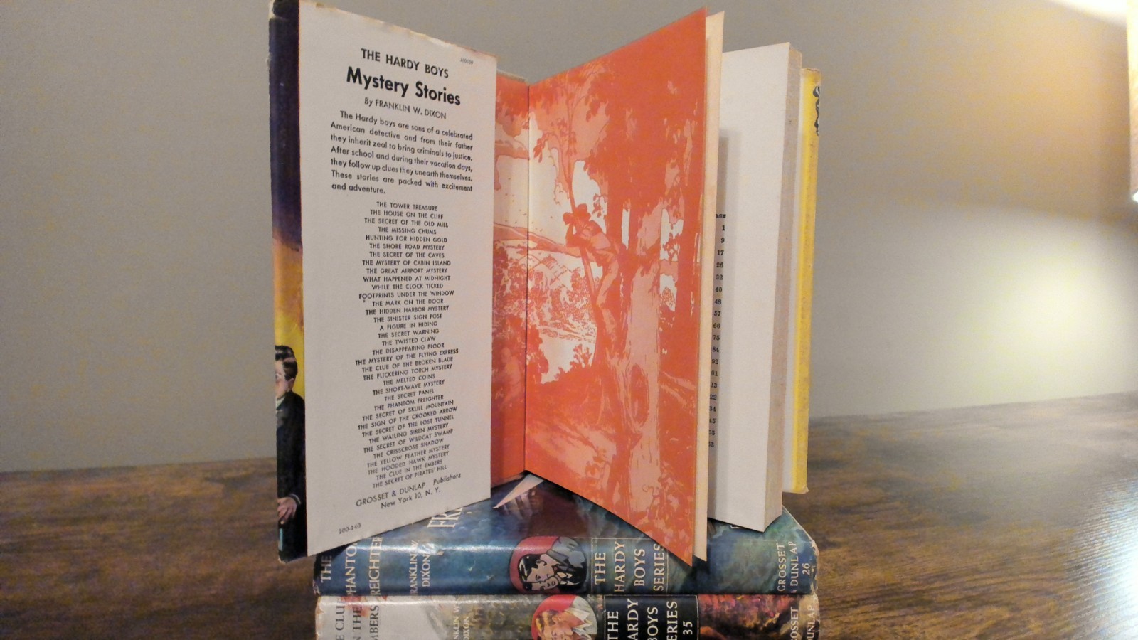 3 Vintage Hardy Boy Books – HCDJ – The Secret Warning, The Phantom Freighter, ..