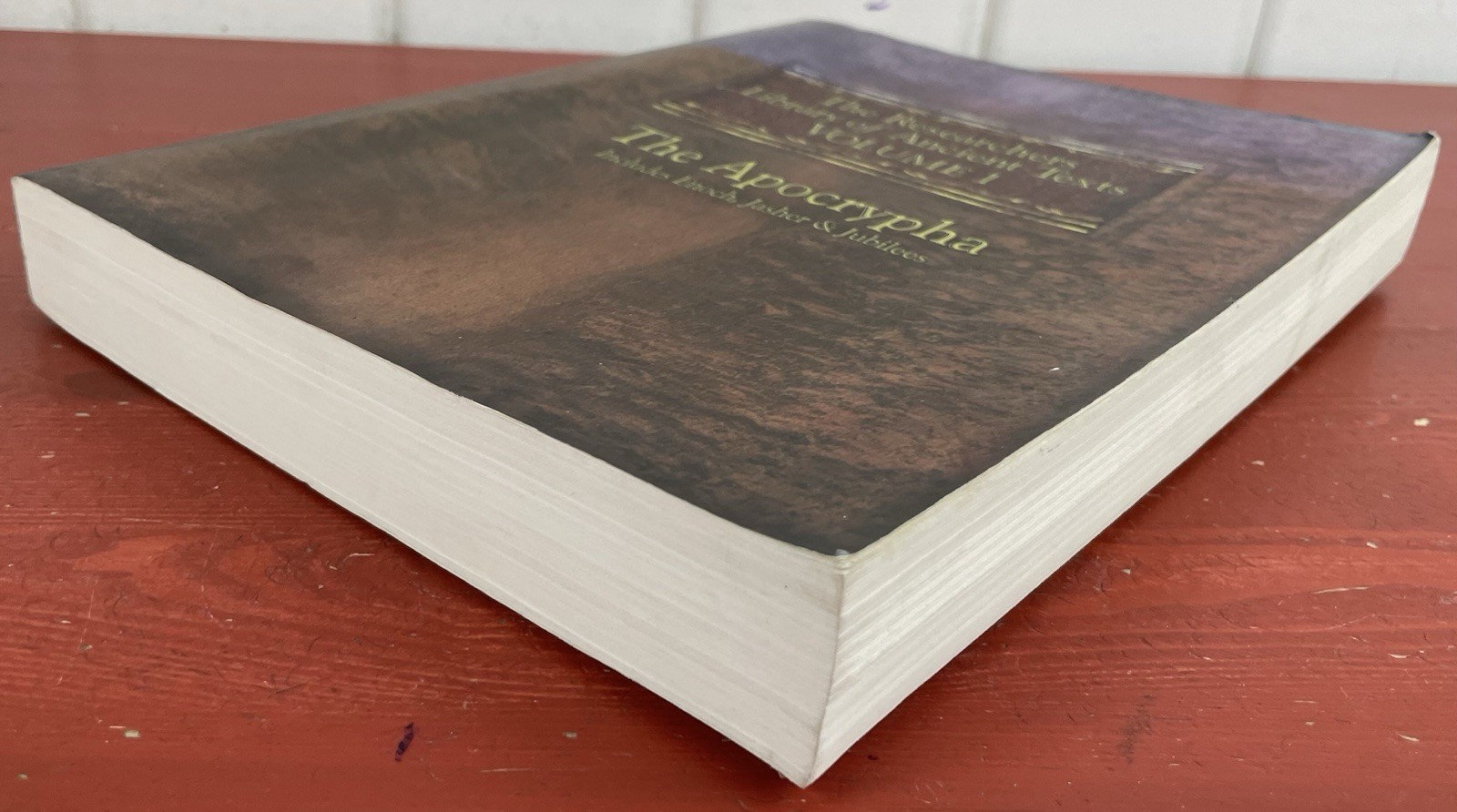 The Researchers Library of Ancient Texts, Volume 1: The Apocrypha Paperback 2011