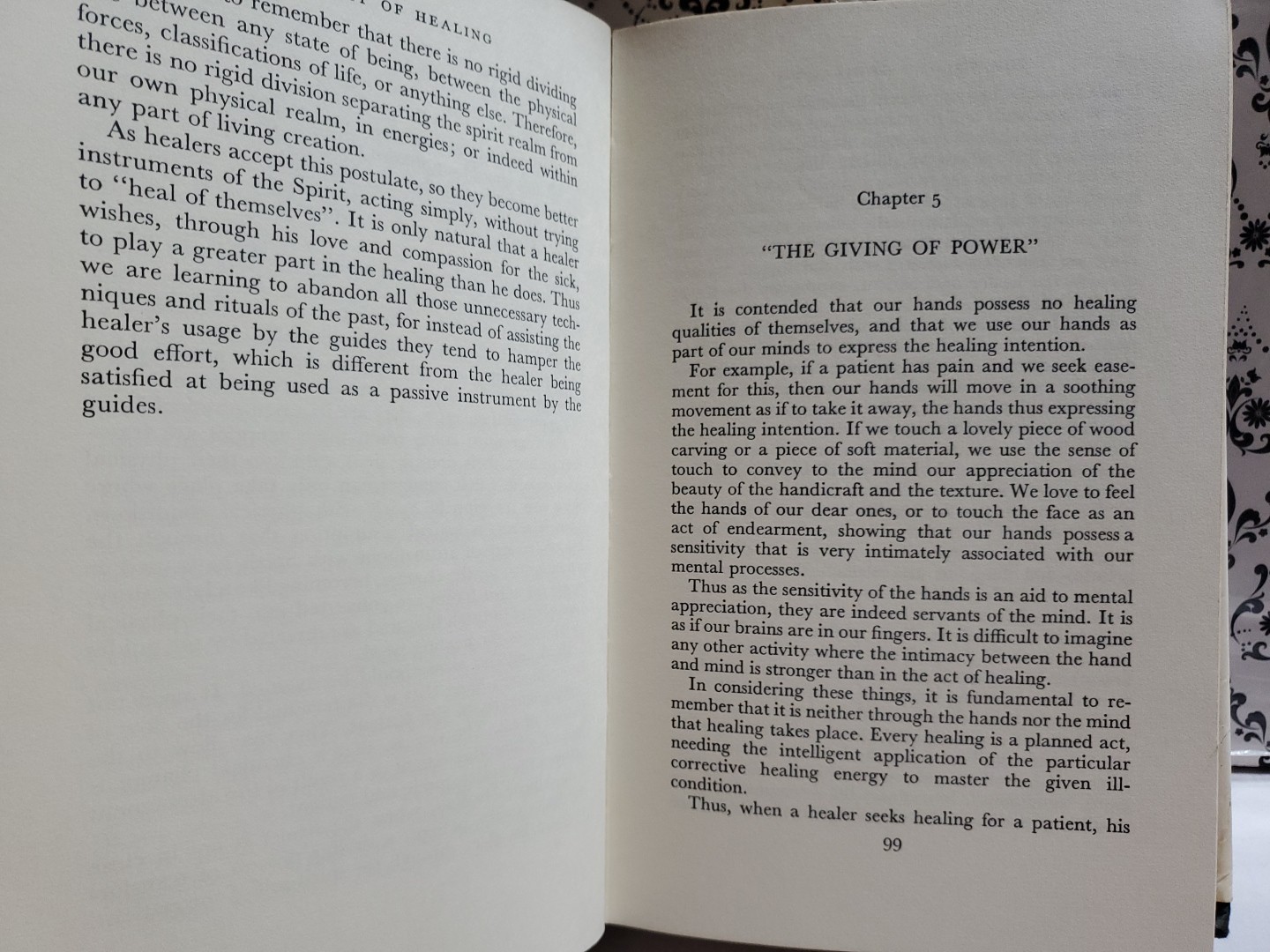 A Guide to Understanding and Practice of Spiritual Healing Harry Edwards 1974