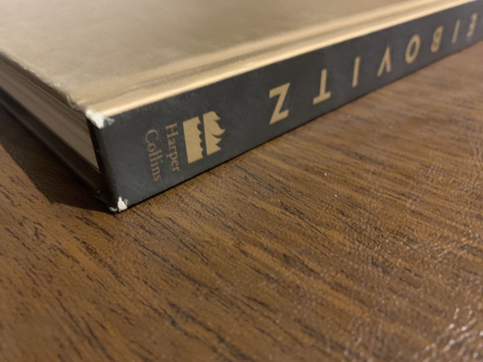 Photographs Annie Leibovitz 1970 – 1990 ~ First Edition Hardcover + Dust Jacket