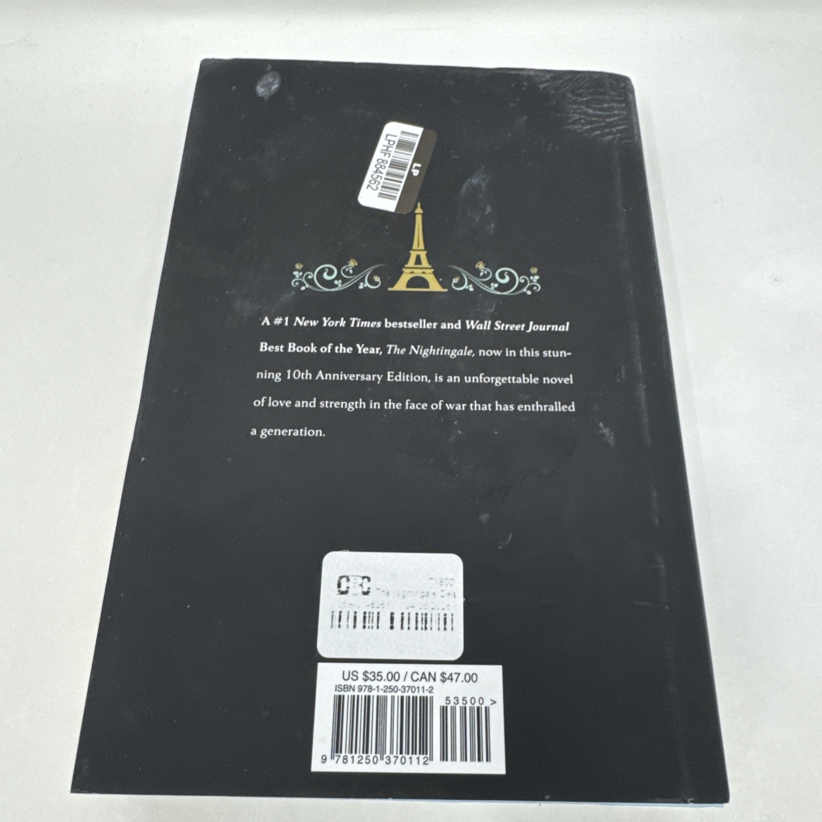 The Nightingale Deluxe Edition: A Novel