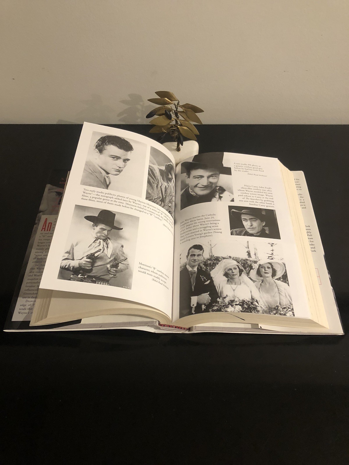 American Titan Searching For John Wayne Marc Eliot Dey St US 2014 First Ed/F.Pr.