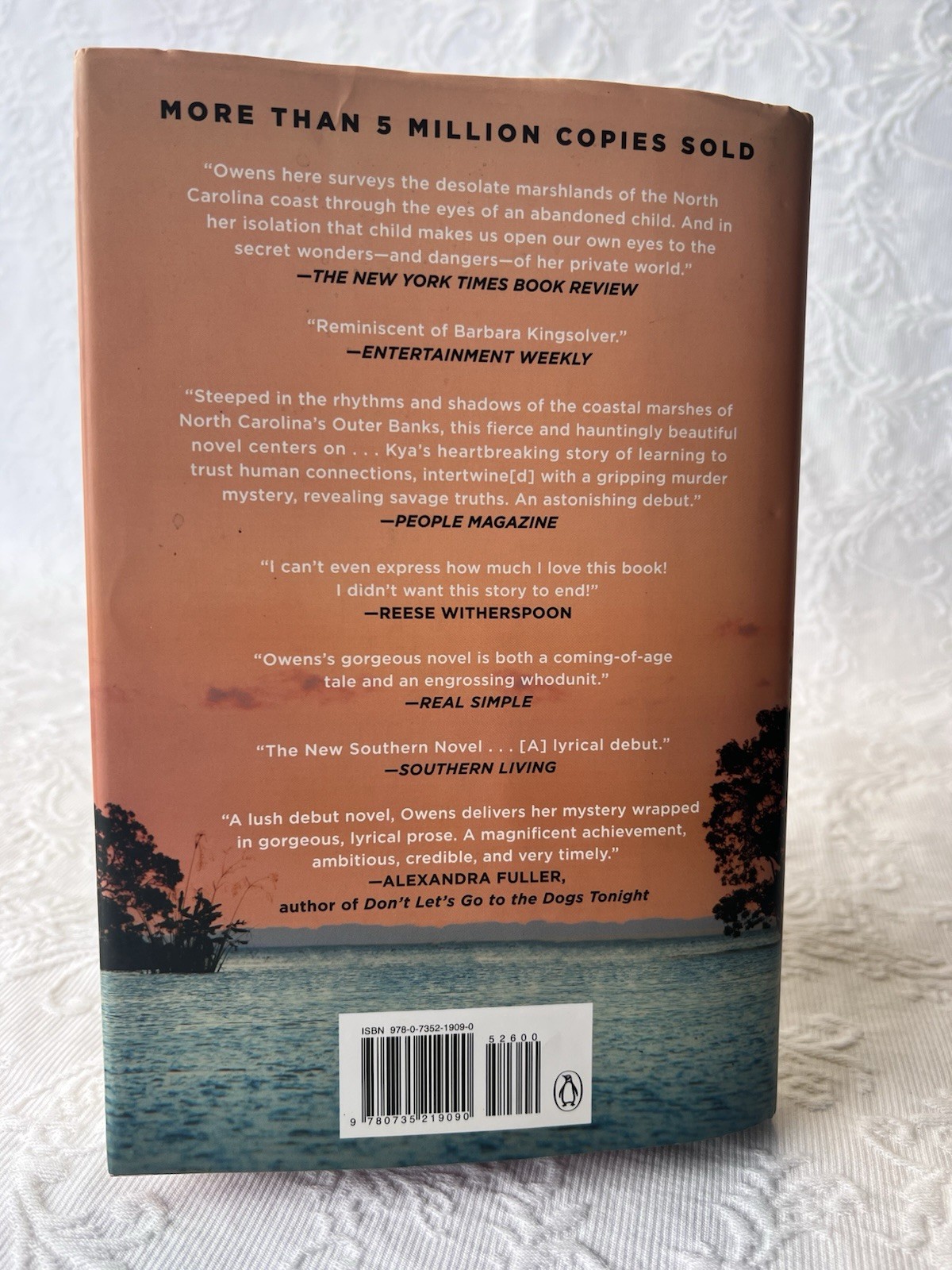 Where the Crawdads Sing: Reese’s Book Club by Delia Owens (2018, Hardcover)