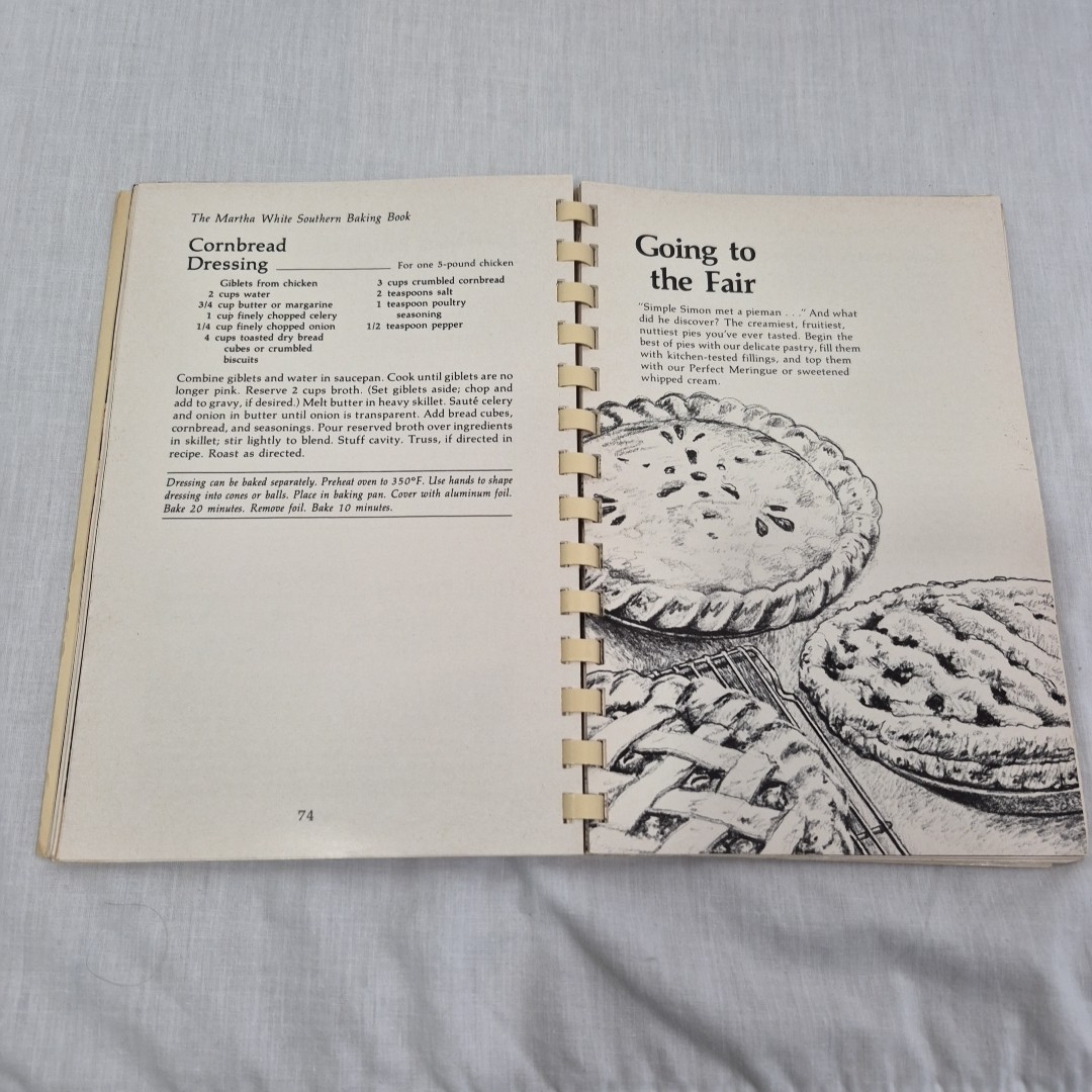 Martha White Southern Baking Book, Spiral Bound , Vintage 1983, 6″ X 8.5″