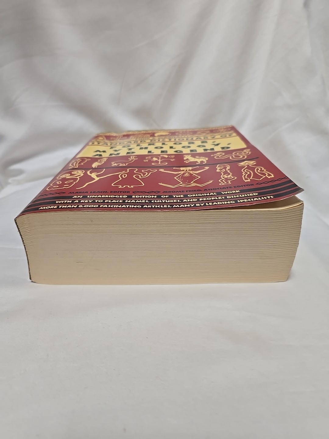 Funk & Wagnalls Standard Dictionary of Folklore, Mythology, and Legend –