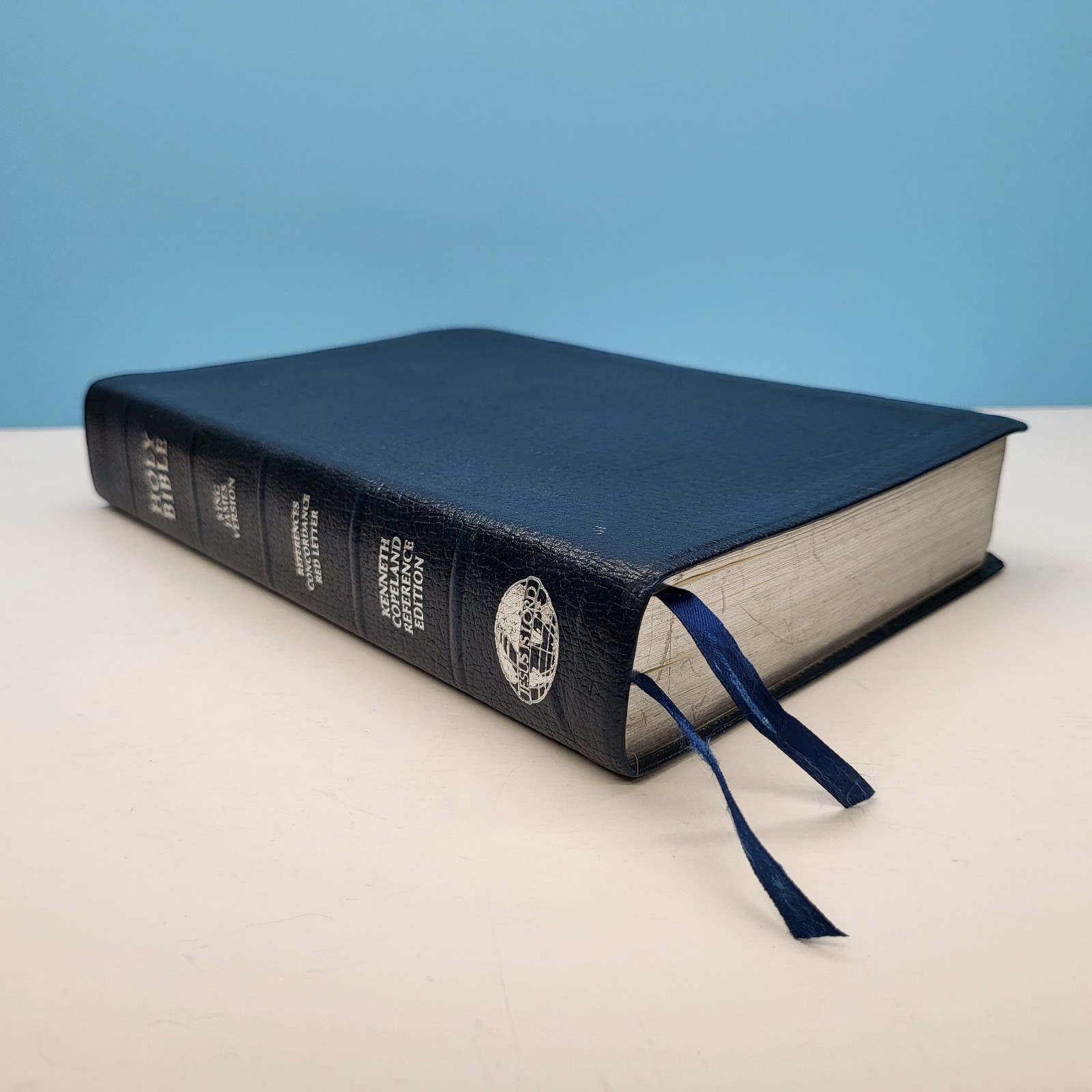 Kenneth Copeland Bible 1991 Genuine Leather Navy Blue Reference Concordance KJV