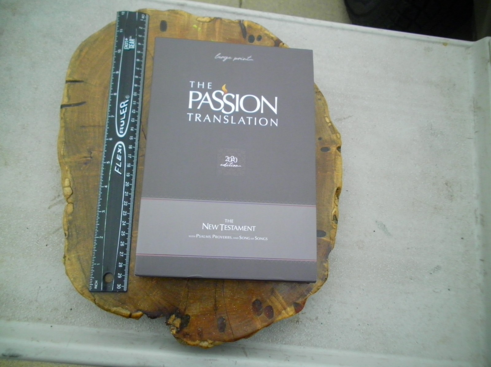The Passion Translation: New Testament w/ Psalms Proverbs 2020 Brown, LG Print