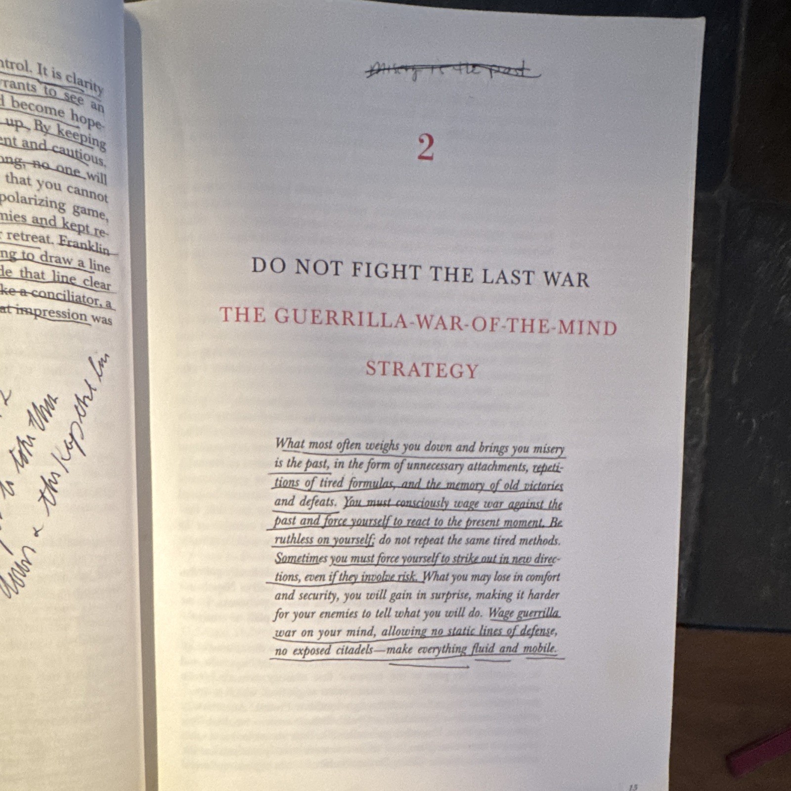 Robert Greene The 33 Strategies of War UK-B PB 2007 Penguin 512 Pages