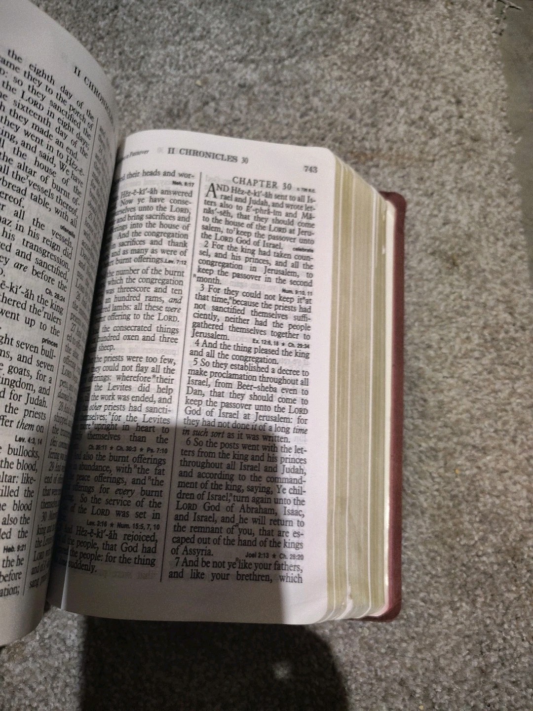 King James Version Giant Print Imitation Leather Burgundy