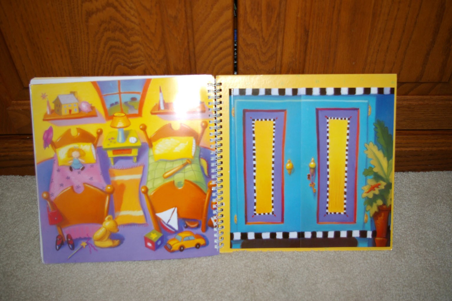 THE FABULOUS BOOK OF PAPER DOLLS by Julie Collings A Klutz Book Spiral BRAND NEW