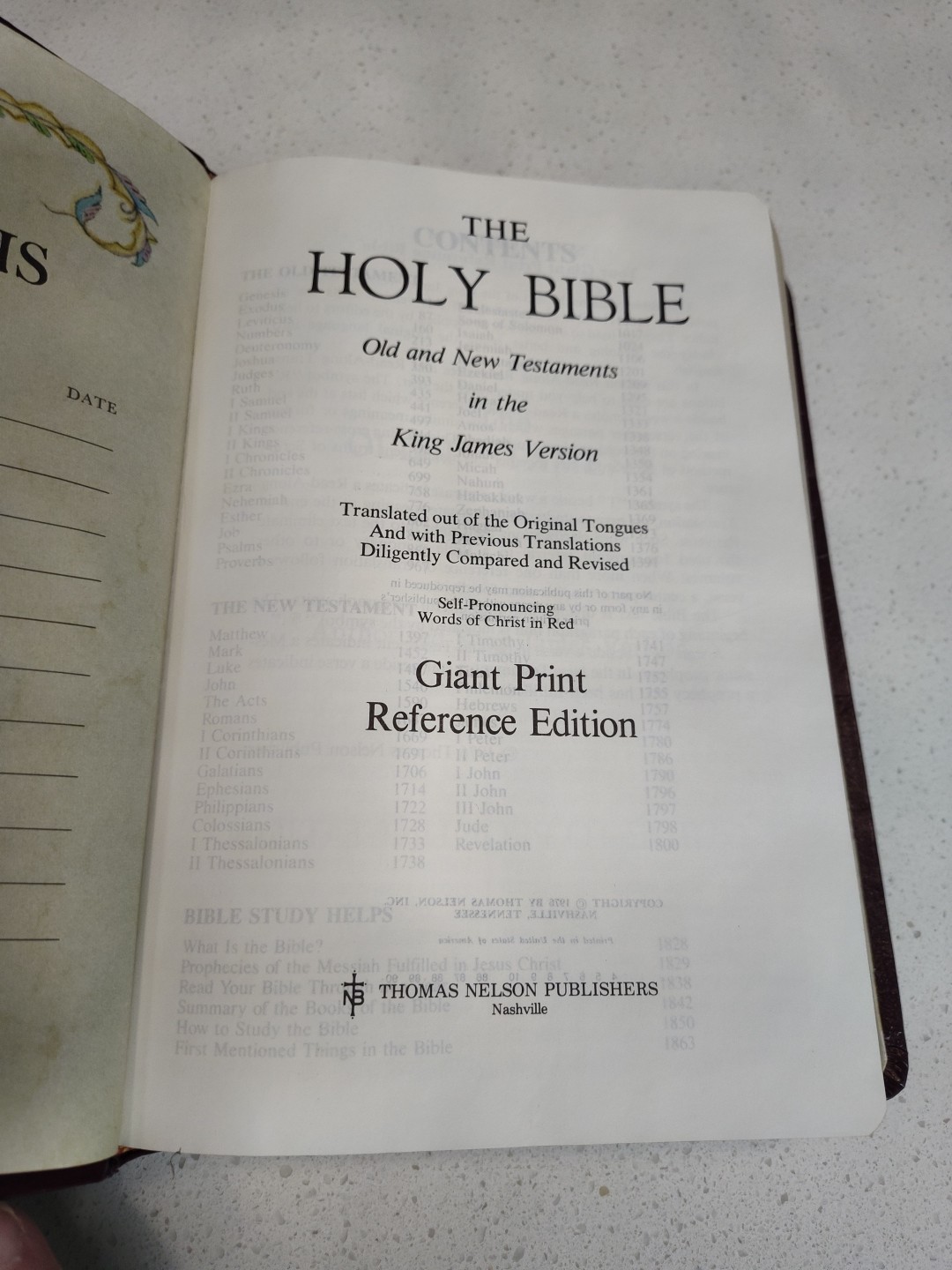 Holy Bible King James Version Giant Print Red Letter Concordance Nelson 883CBG