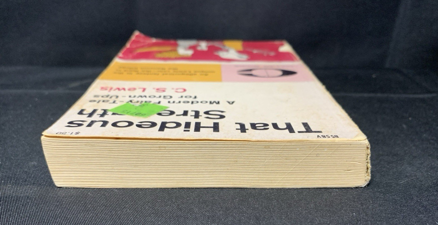 RARE That Hideous Strength SciFi Fantasy PB C.S. Lewis 1962 FIRST Collier Books