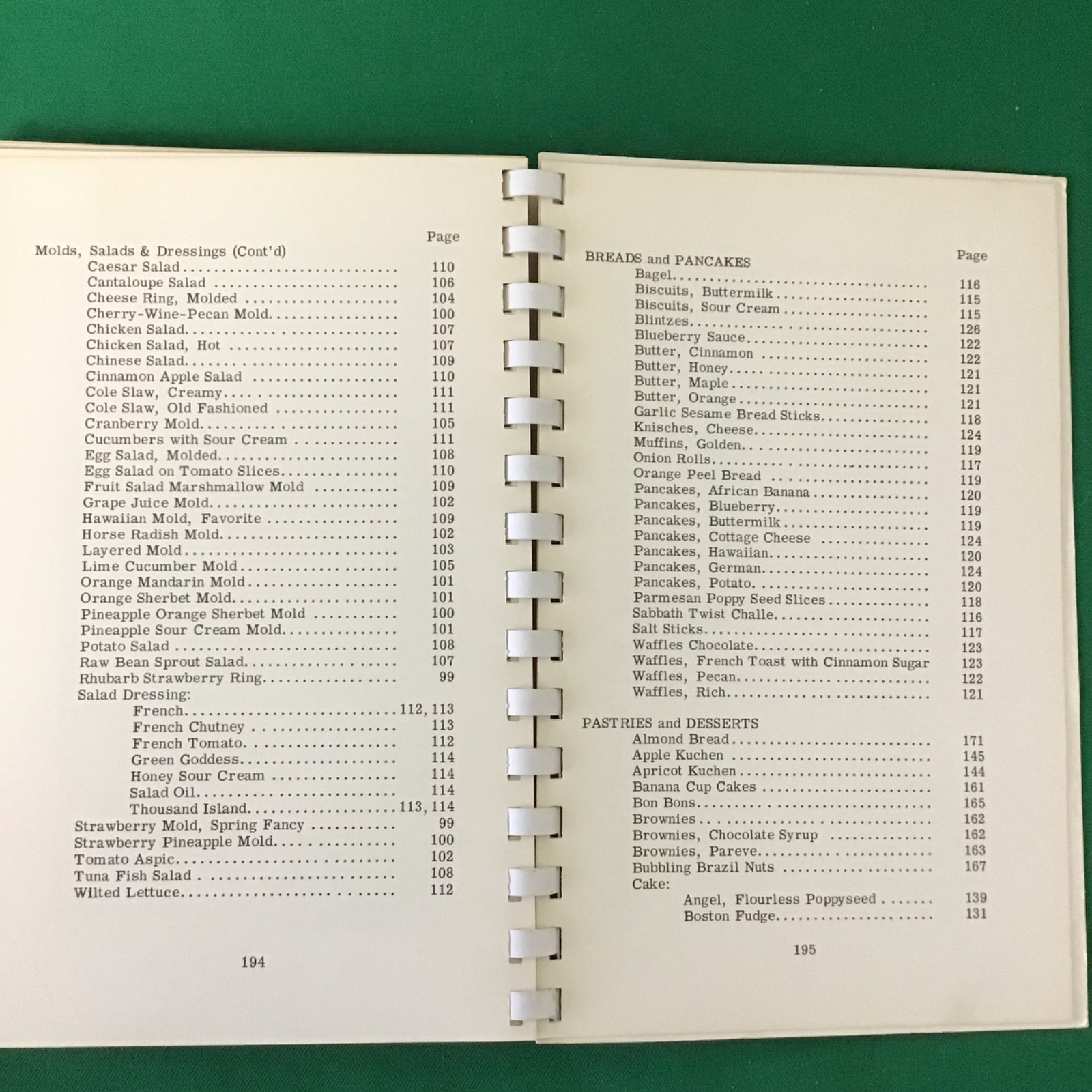 Chicago Illinois Anshe Emet Synagogue 1990s community Jewish Cookbook SEE INDEX
