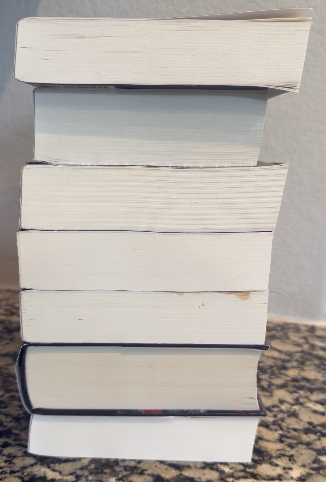 Blood and Ash Book Set x7 – includes Visions of Flesh and Blood – Armentrout