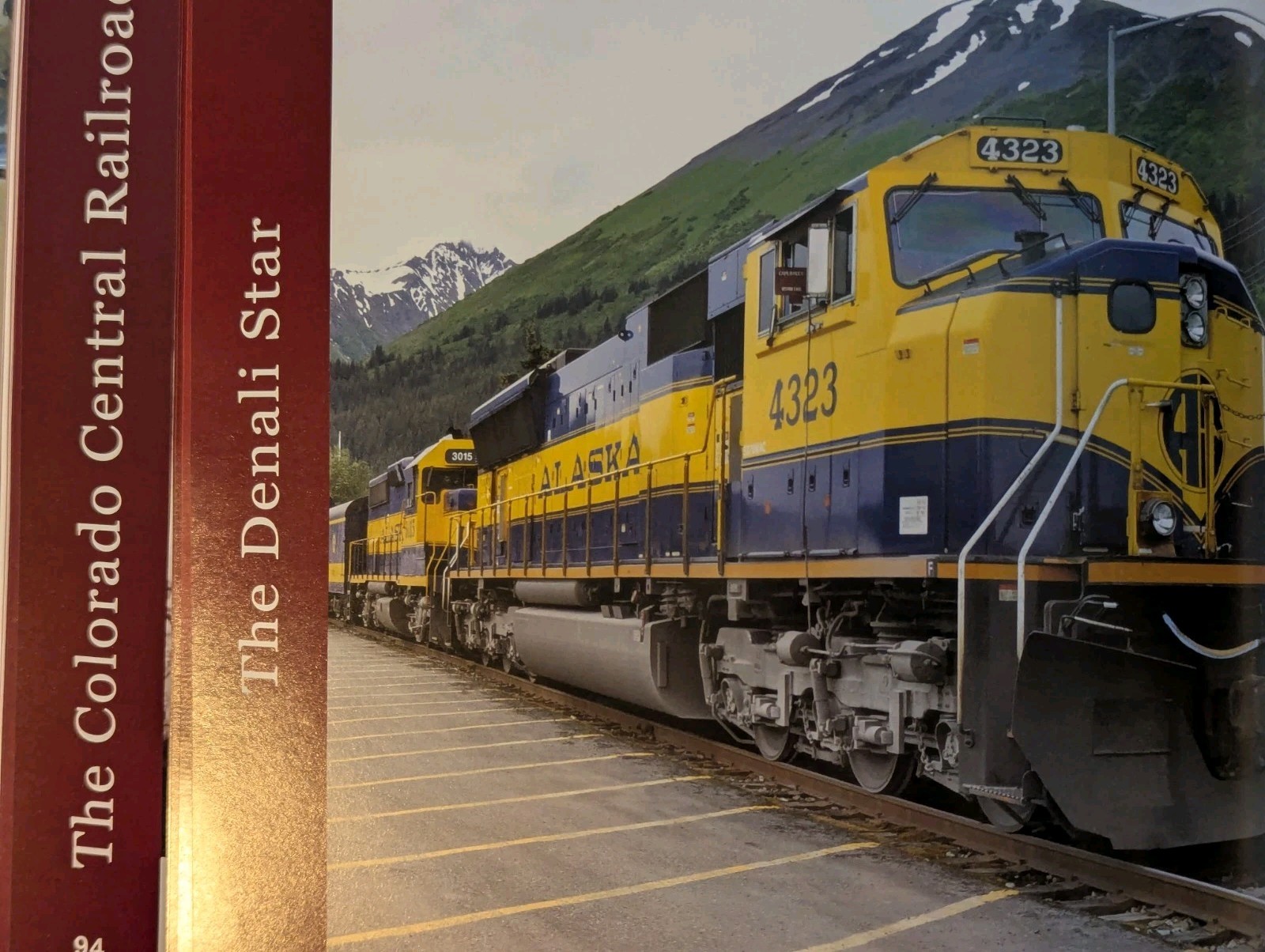 North American Trains Exploring The Continent By Rail 2019