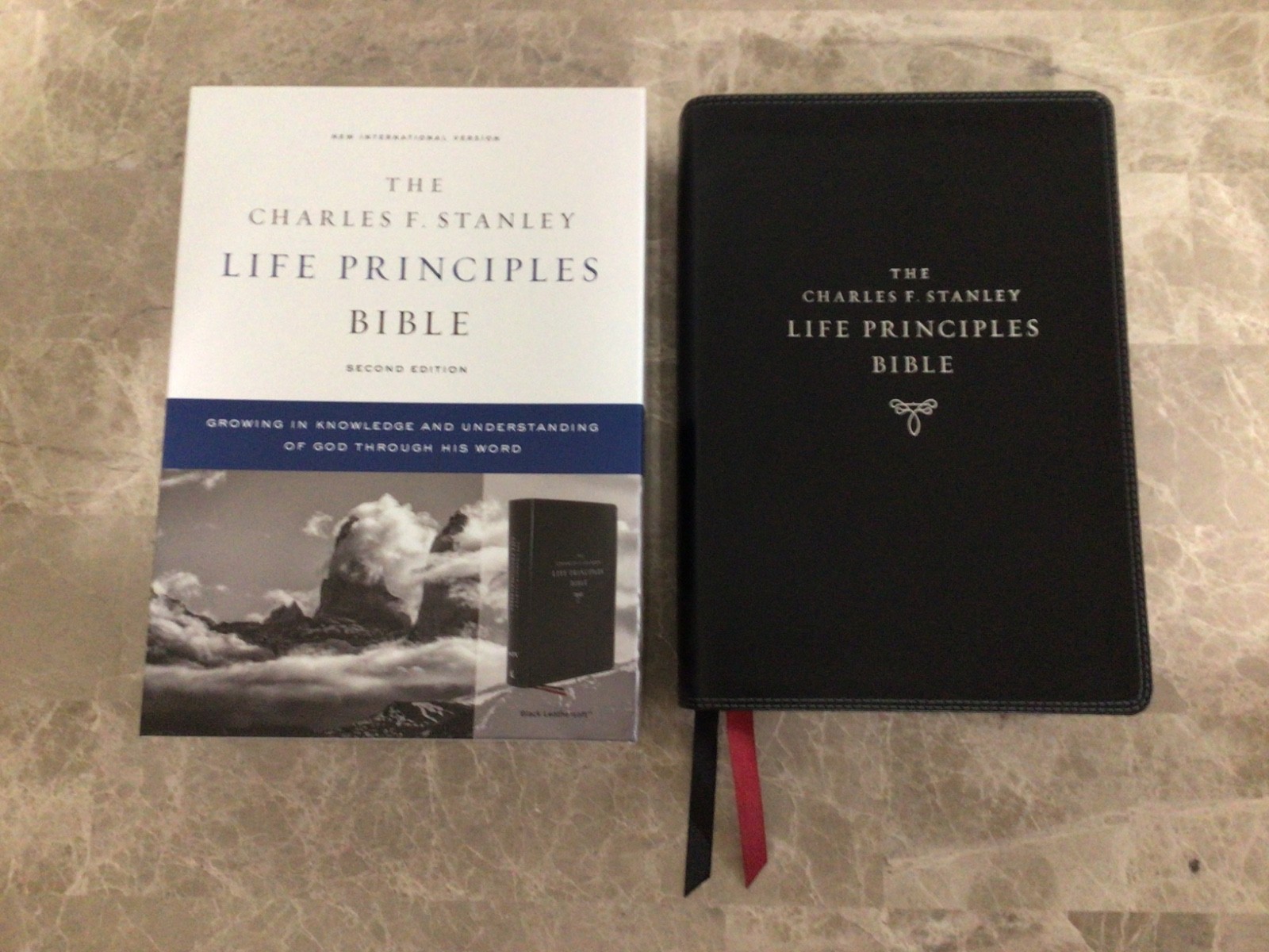 NIV Bible Charles F. Stanley Life Principles Black Leathersoft 2nd Edition