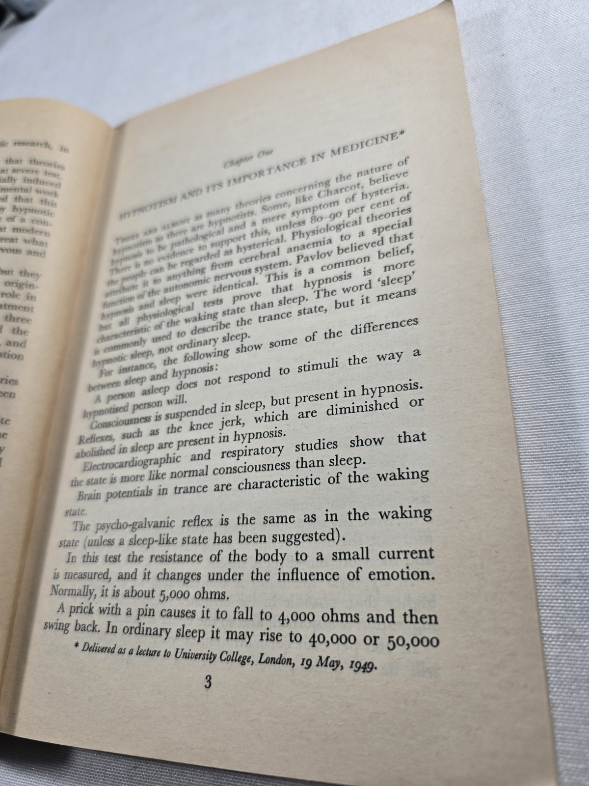 Secrets of Hypnotism S.J. Van Pelt MD Melvin Powers 1976 Vintage Paperback Book
