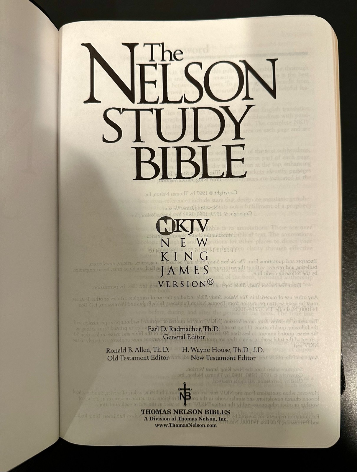 The Nelson Study Bible Nelson’s Complete Study System NKJV (Black, Nelson 2885)
