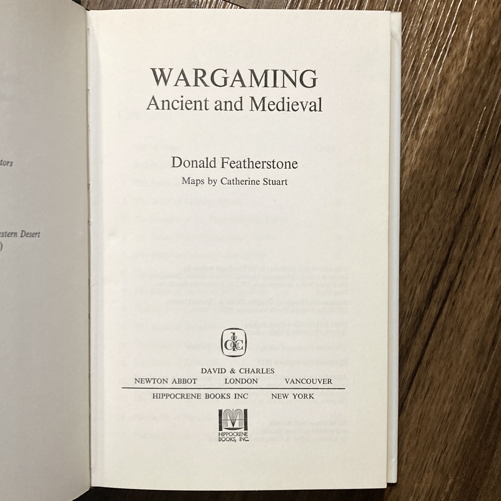 Wargaming Ancient & Medieval – Donald F. Featherstone (David & Charles 1975)