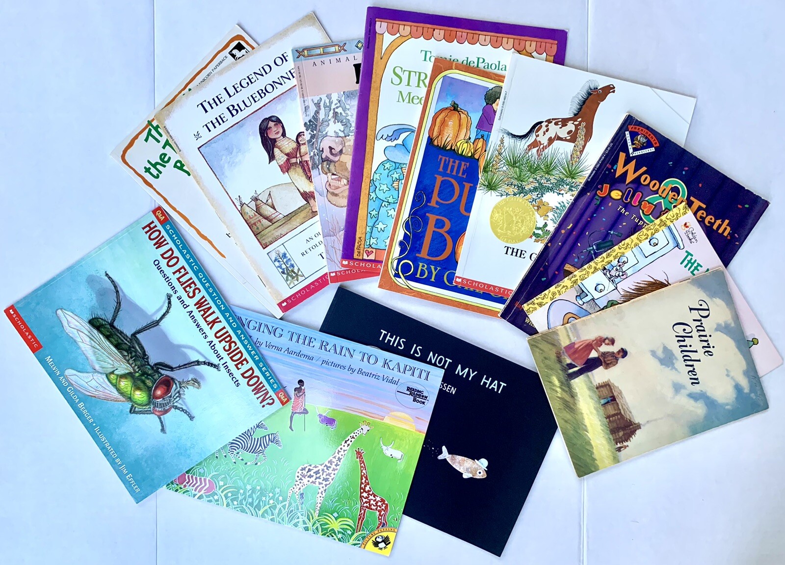 Lot Of 12 Children’s Books 1940 to 2000’s 3lbs 4.5oz Good Pre Owned Educational