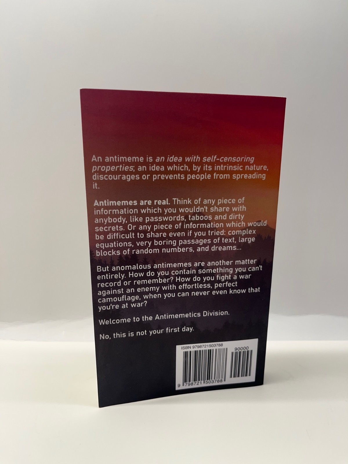 THERE IS NO ANTIMEMETICS DIVISION QNTM 1ST EDITION 1ST PRINT PAPERBACK BOOK OOP