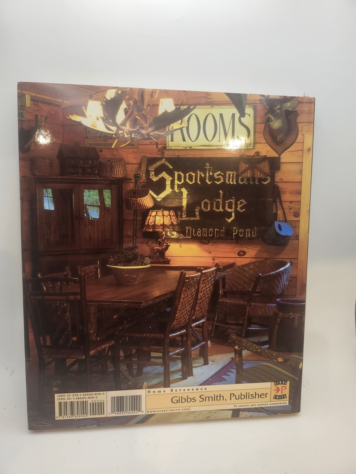 Hickory Furniture by Ralph Kylloe Gibbs Smith Publisher (Hardcover)