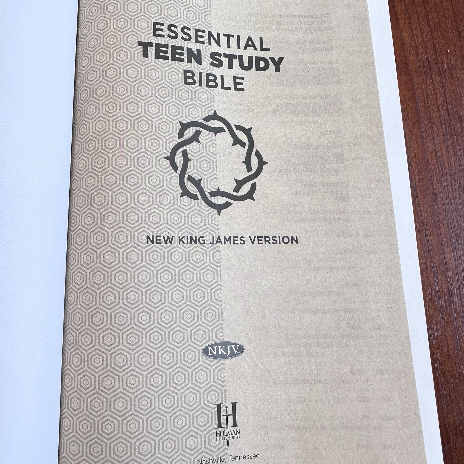 NKJV Essential Teen Study Bible Crimson Red Leather Touch Religious Jesus