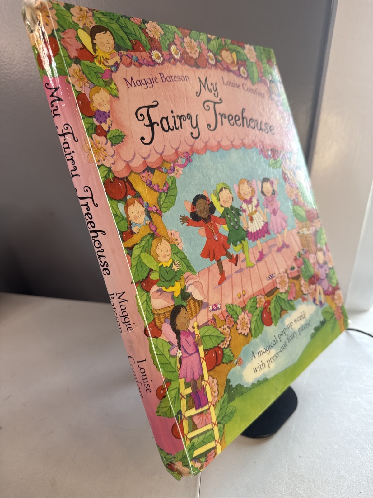 My Fairy Treehouse by Bateson, Maggie Big book Book *READ DESCRIPTION*