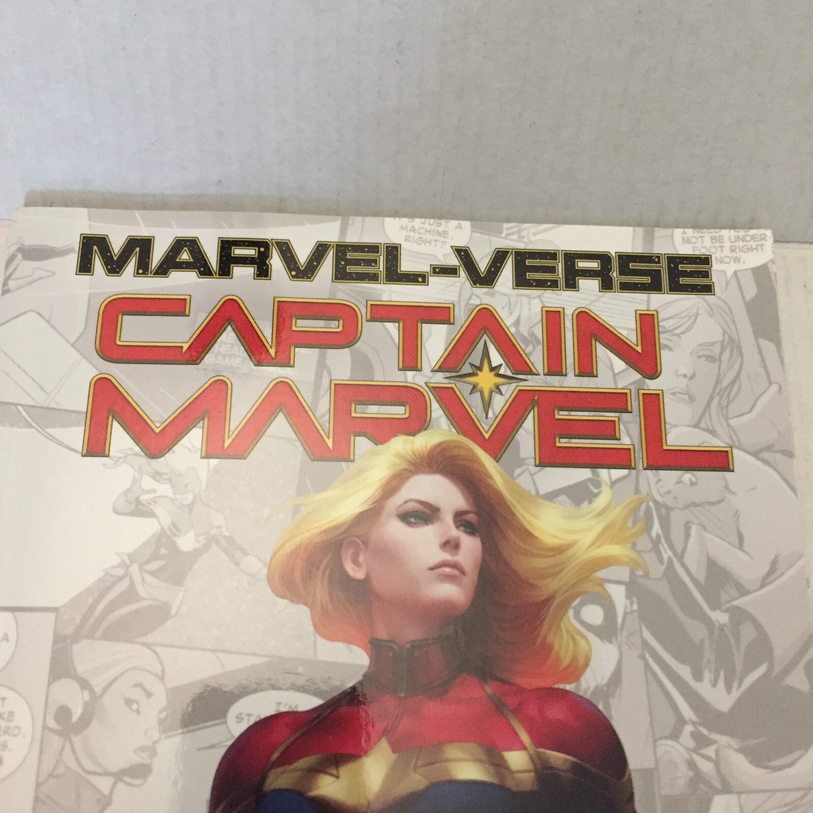 NEW Marvel Comics Marvel-Verse Captain Marvel Graphic Novel