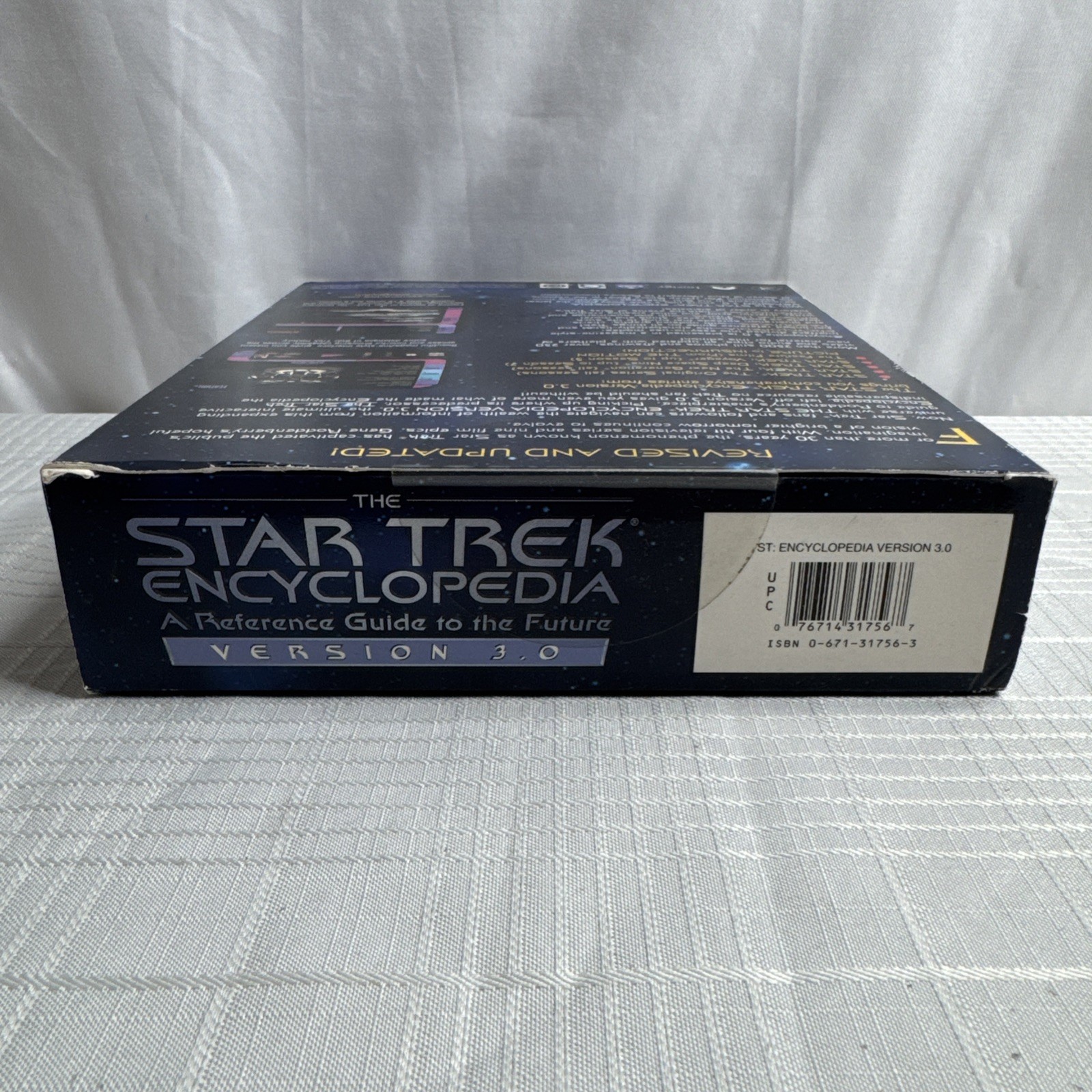 Star Trek Encyclopedia Reference Guide to Future V3 CD-ROM WIN/MAC 1999 SEALED