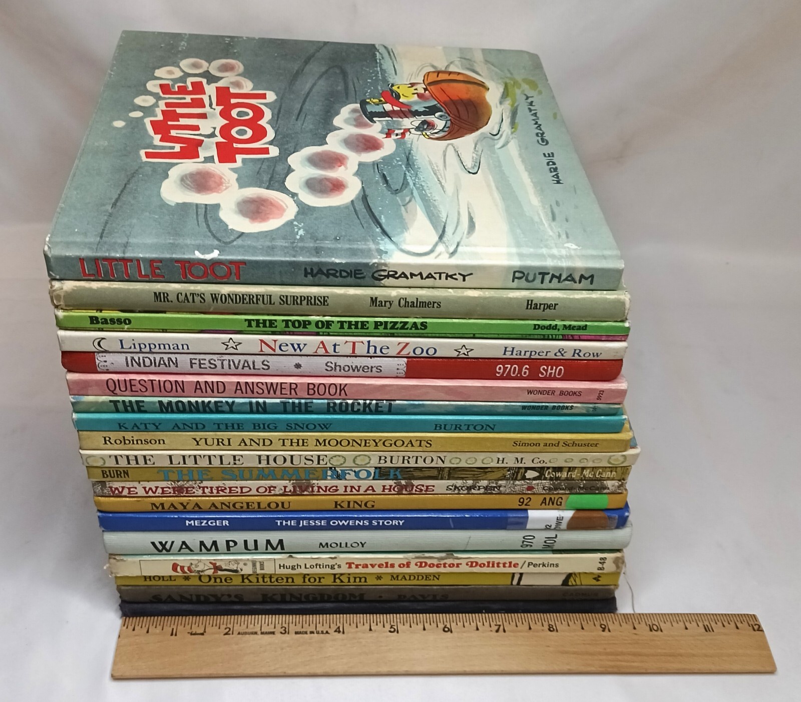 Vintage Elementary Books Lot Of 19 from 1930s to 1990s