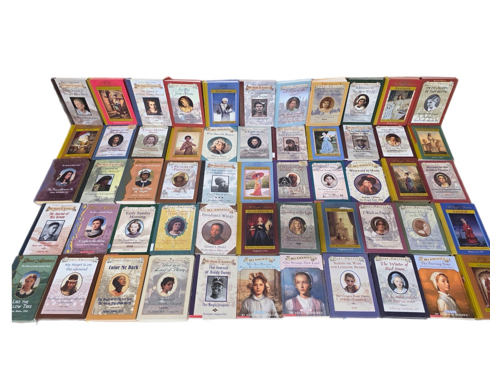 Lot of 5 Dear America & Royal Diaries Children Chapter Books Random Fiction Set